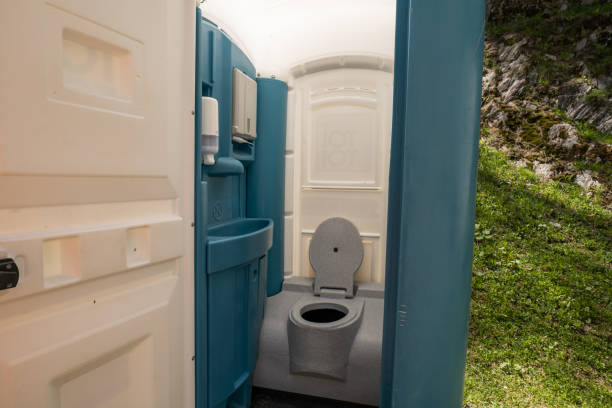 Best Portable restroom trailer rental  in Lumbine, CO